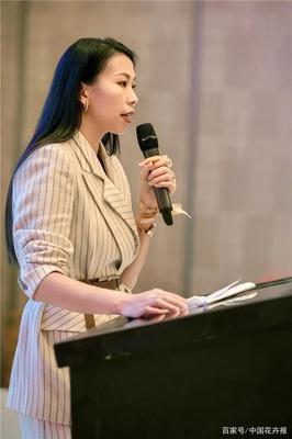 千萬(wàn)級(jí)花卉衍生品的銷(xiāo)售密碼 禮品花卉與花店的“化學(xué)反應(yīng)”