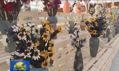 新絳縣花卉市場(chǎng)人氣旺 禮品花卉銷售點(diǎn)亮鄉(xiāng)村振興新圖景